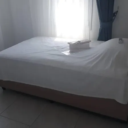 Apartment 2 Bedroom Cosy House In Turkbuku *